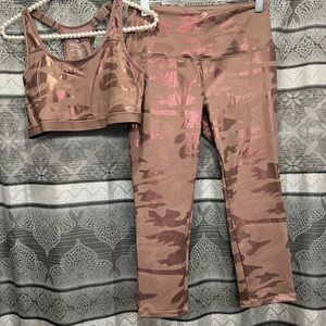 Ruby Ribbon Sport Shaping Leggings, Autumn Rose Foil with waistband pocket